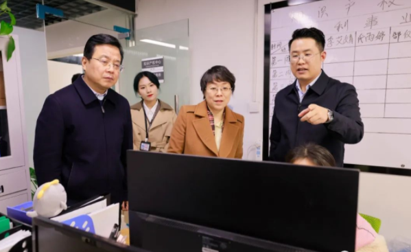 宿州市政协副主席、市工商联主席邵迪一行莅临安徽EMC易倍(中国)科技产业（集团）有限公司调研指导