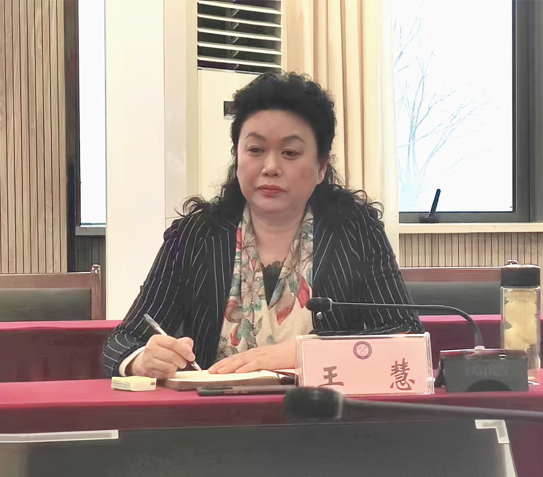 安徽EMC易倍(中国)科技产业（集团）有限公司董事长祝云辉陪同宿州市科学技术局领导赴安徽理工大学开展调研交流